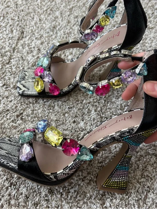 NIB Betsey Johnson Women's Lillie Jewel Detailing High Heel Dress Sandals Size 7 - Picture 5 of 10